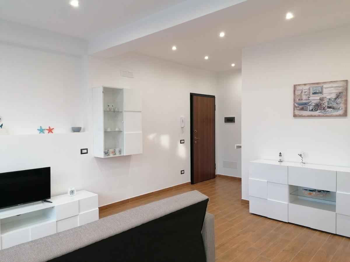 Вілла Momaliar House Кампофеліче-ді-Роччелла Екстер'єр фото